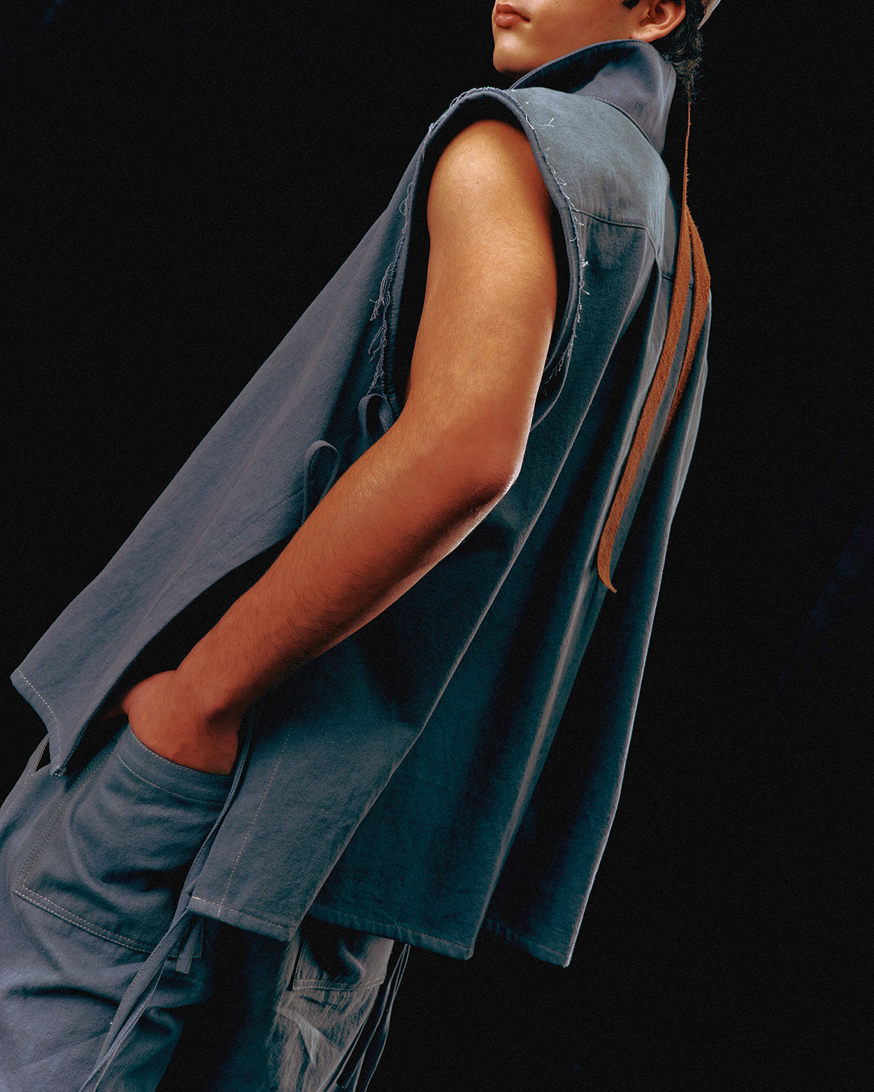 Junshin sleeveless shirt